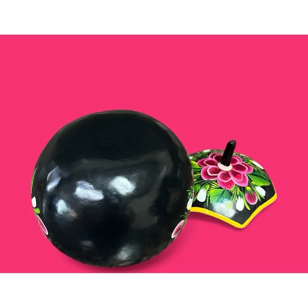 Gourd Trinket Box Bright‎ Hand Painted Handmade Floral Flowers Folk Art Mexican